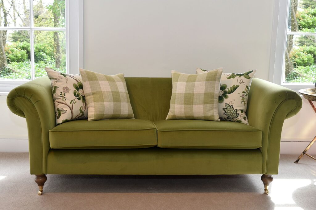 Luxurious-bespoke-Delcor-sofas-handcrafted in Britain-available in two and half seater-three-seater-four- seater. Extensive fabric selection-over 10,000 options-including plush velvets-fine leathers-diverse patterned or plain fabrics-colour palette including, red, green, black, white, grey blue, purple, yellow, cream and more